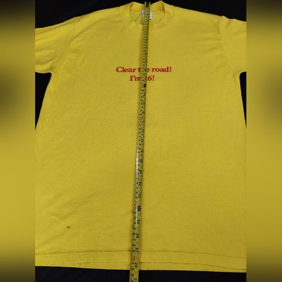 Vintage 80's Jerzees Printed T-Shirt "Clear the road!! I'm 16" ,Size:L ,Yellow - Picture 7 of 15